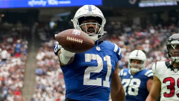 Indianapolis Colts running back Zack Moss